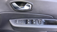 Renault Captur 1.5 dCi 90 Iconic 5dr EDC Diesel Hatchback